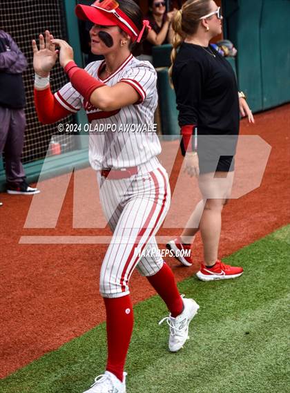 Thumbnail 3 in Melissa vs. Lake Belton (UIL Softball 5A Semifinal) photogallery.