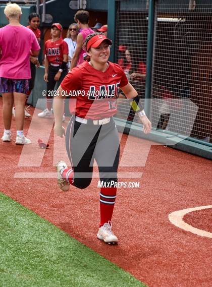 Thumbnail 1 in Melissa vs. Lake Belton (UIL Softball 5A Semifinal) photogallery.