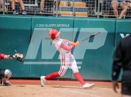 Thumbnail 2 in Melissa vs. Lake Belton (UIL Softball 5A Semifinal) photogallery.