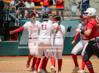 Thumbnail 1 in Melissa vs. Lake Belton (UIL Softball 5A Semifinal) photogallery.