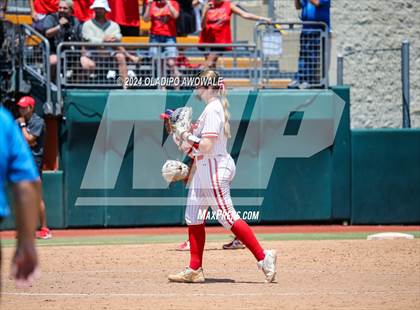 Thumbnail 1 in Melissa vs. Lake Belton (UIL Softball 5A Semifinal) photogallery.