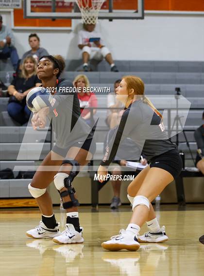 Thumbnail 2 in Celina vs. Burkburnett (Nocona Tournament) photogallery.