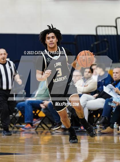 Thumbnail 3 in Link Academy vs. Gill St. Bernard's (Metro Classic) photogallery.