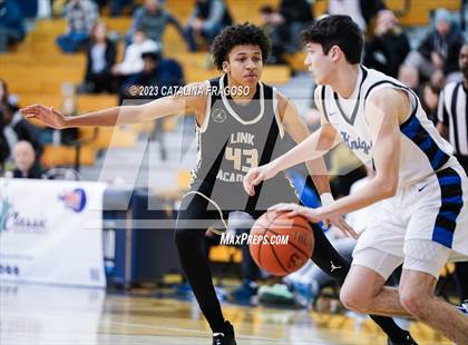 Thumbnail 3 in Link Academy vs. Gill St. Bernard's (Metro Classic) photogallery.