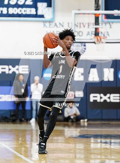 Thumbnail 3 in Link Academy vs. Gill St. Bernard's (Metro Classic) photogallery.