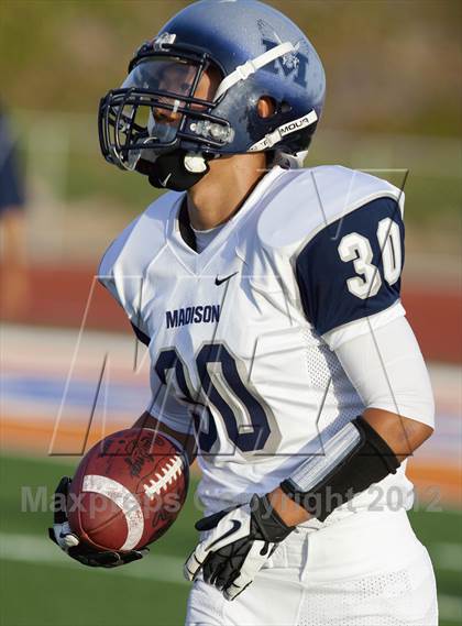 Thumbnail 2 in Madison @ Clairemont photogallery.
