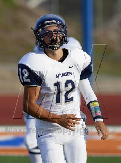 Thumbnail 2 in Madison @ Clairemont photogallery.