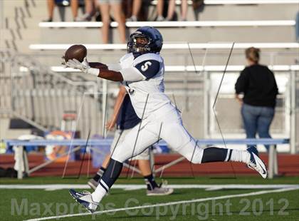Thumbnail 1 in Madison @ Clairemont photogallery.