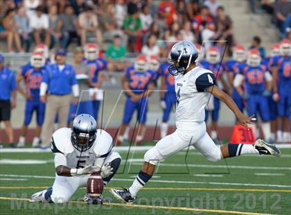 Thumbnail 3 in Madison @ Clairemont photogallery.