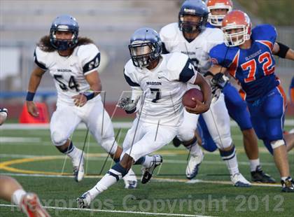Thumbnail 1 in Madison @ Clairemont photogallery.