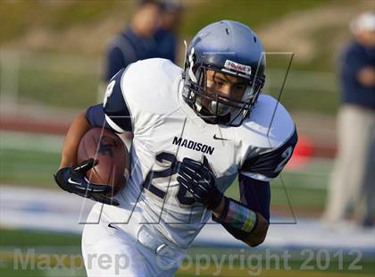 Thumbnail 3 in Madison @ Clairemont photogallery.