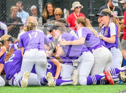 Thumbnail 2 in Monroe-Woodbury vs. Liverpool (NYSPHSAA Class AA Final) photogallery.