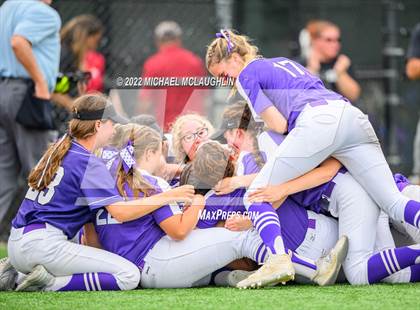 Thumbnail 3 in Monroe-Woodbury vs. Liverpool (NYSPHSAA Class AA Final) photogallery.