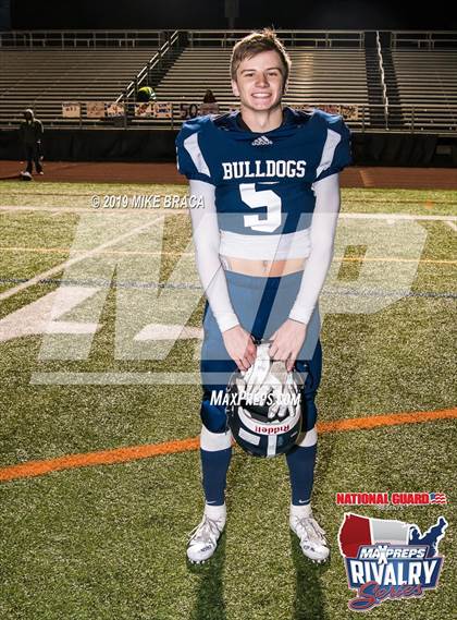 Thumbnail 3 in South Portland @ Portland (2018 MaxPreps Rivalry Series) photogallery.