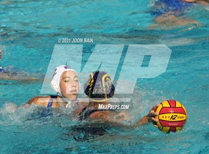 Thumbnail 3 in St. Ignatius vs Leland (St. Francis Invitational) photogallery.