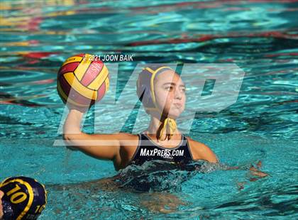 Thumbnail 3 in St. Ignatius vs Leland (St. Francis Invitational) photogallery.