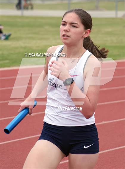Thumbnail 1 in Cain Relays photogallery.