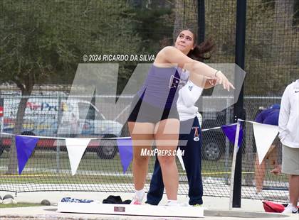 Thumbnail 3 in Cain Relays photogallery.