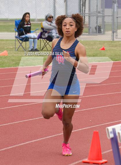 Thumbnail 2 in Cain Relays photogallery.