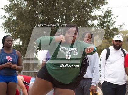 Thumbnail 1 in Cain Relays photogallery.