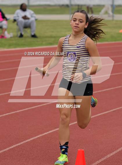 Thumbnail 1 in Cain Relays photogallery.