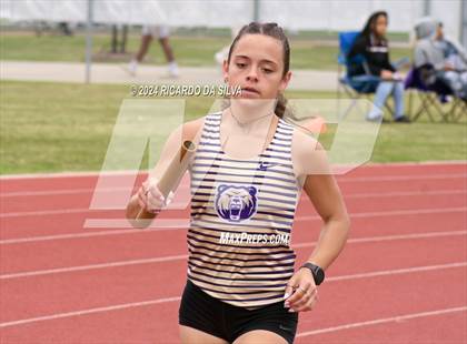 Thumbnail 2 in Cain Relays photogallery.