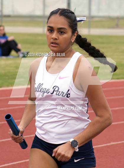 Thumbnail 1 in Cain Relays photogallery.