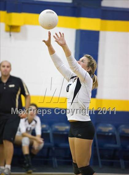 Thumbnail 3 in St. Petersburg Catholic @ Admiral Farragut photogallery.