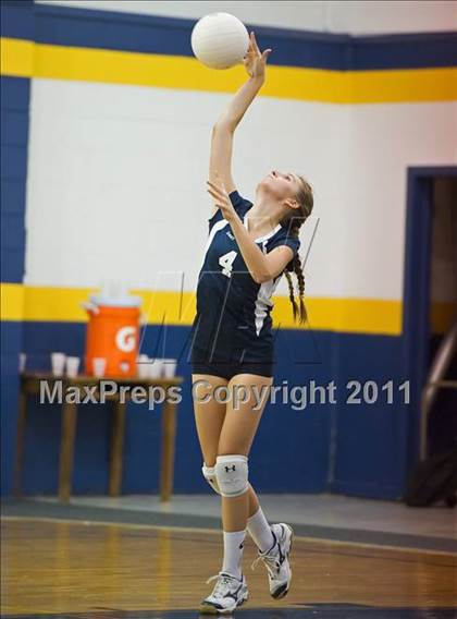 Thumbnail 2 in St. Petersburg Catholic @ Admiral Farragut photogallery.