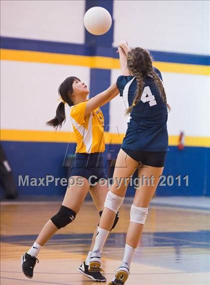 Thumbnail 3 in St. Petersburg Catholic @ Admiral Farragut photogallery.