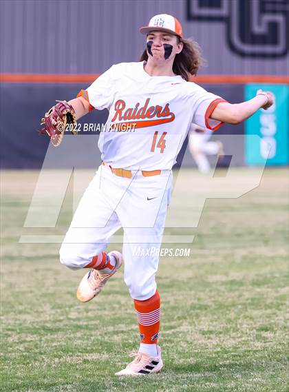 Thumbnail 1 in Spoto @ Plant City photogallery.