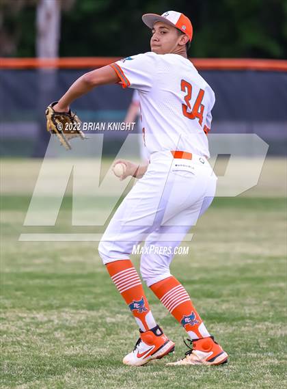 Thumbnail 2 in Spoto @ Plant City photogallery.