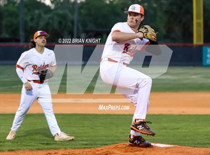 Thumbnail 1 in Spoto @ Plant City photogallery.