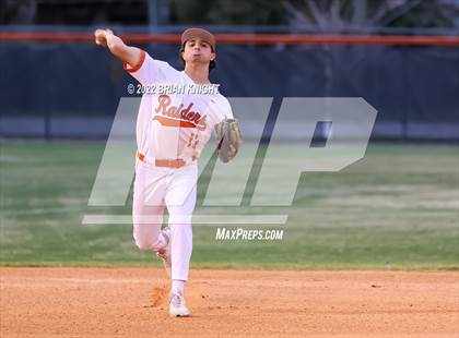 Thumbnail 1 in Spoto @ Plant City photogallery.