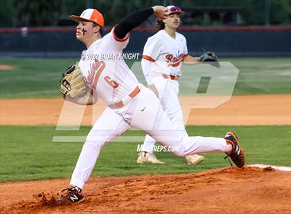Thumbnail 1 in Spoto @ Plant City photogallery.