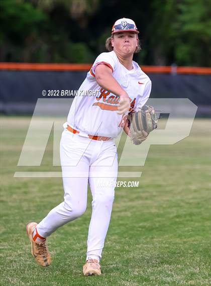 Thumbnail 1 in Spoto @ Plant City photogallery.