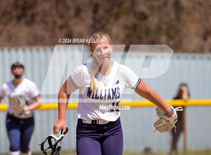 Thumbnail 3 in Bishop Fenwick @ Archbishop Williams photogallery.