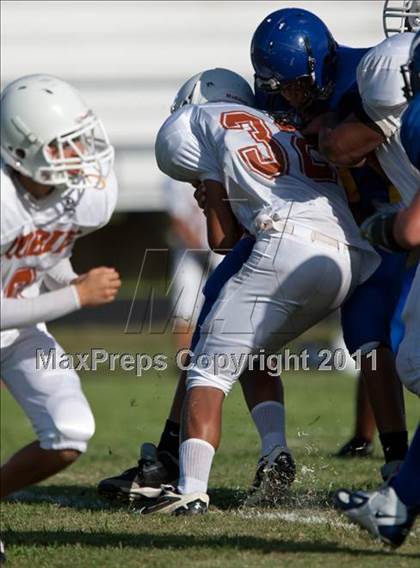 Thumbnail 3 in Channelview vs. Dobie (Freshmen A) photogallery.
