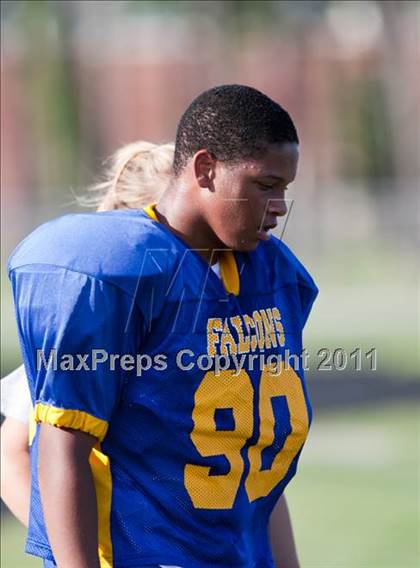 Thumbnail 3 in Channelview vs. Dobie (Freshmen A) photogallery.