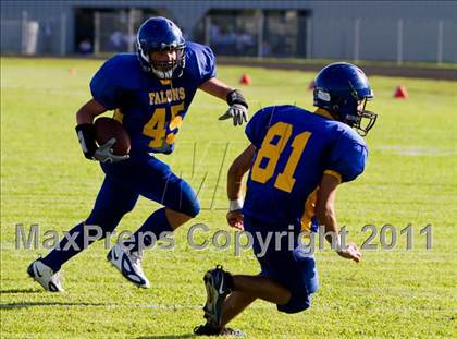 Thumbnail 3 in Channelview vs. Dobie (Freshmen A) photogallery.