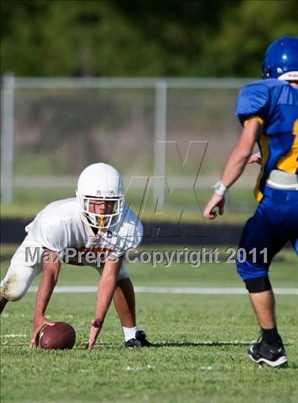 Thumbnail 3 in Channelview vs. Dobie (Freshmen A) photogallery.