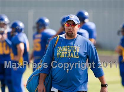Thumbnail 1 in Channelview vs. Dobie (Freshmen A) photogallery.