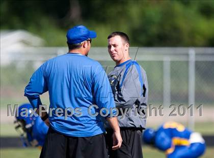 Thumbnail 3 in Channelview vs. Dobie (Freshmen A) photogallery.