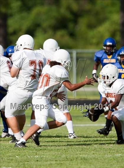 Thumbnail 2 in Channelview vs. Dobie (Freshmen A) photogallery.