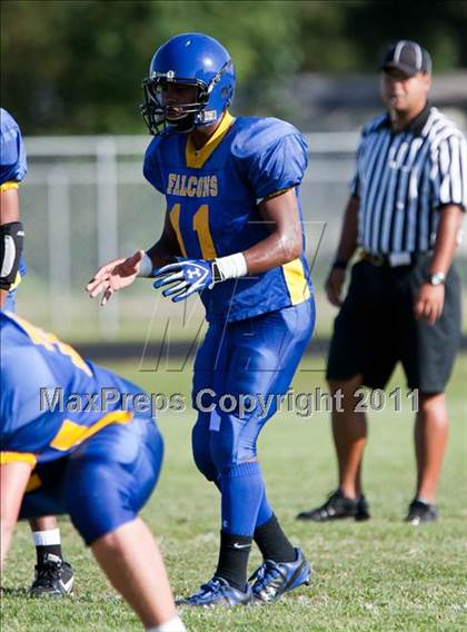 Thumbnail 2 in Channelview vs. Dobie (Freshmen A) photogallery.