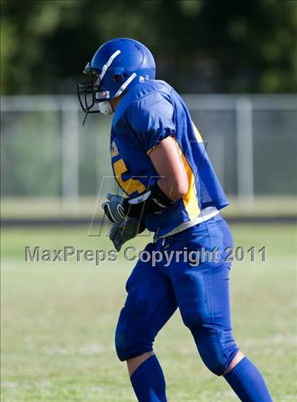 Thumbnail 1 in Channelview vs. Dobie (Freshmen A) photogallery.