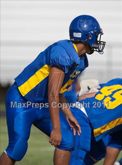Thumbnail 1 in Channelview vs. Dobie (Freshmen A) photogallery.
