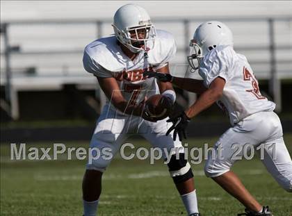 Thumbnail 1 in Channelview vs. Dobie (Freshmen A) photogallery.