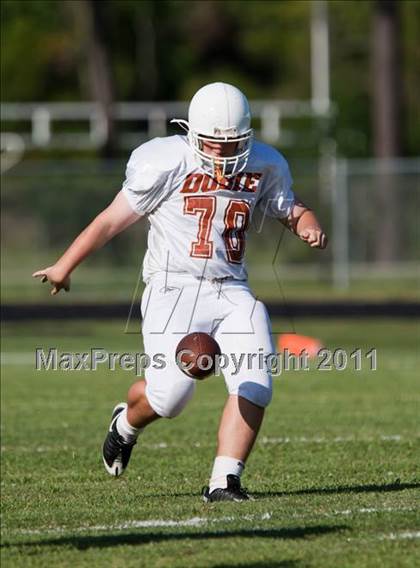 Thumbnail 3 in Channelview vs. Dobie (Freshmen A) photogallery.