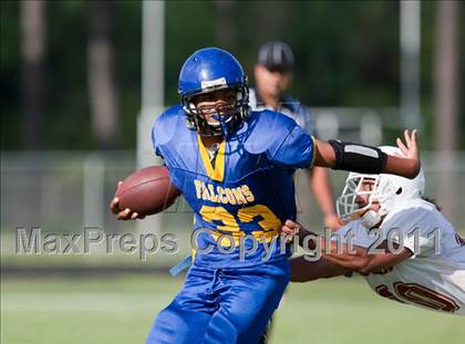 Thumbnail 2 in Channelview vs. Dobie (Freshmen A) photogallery.